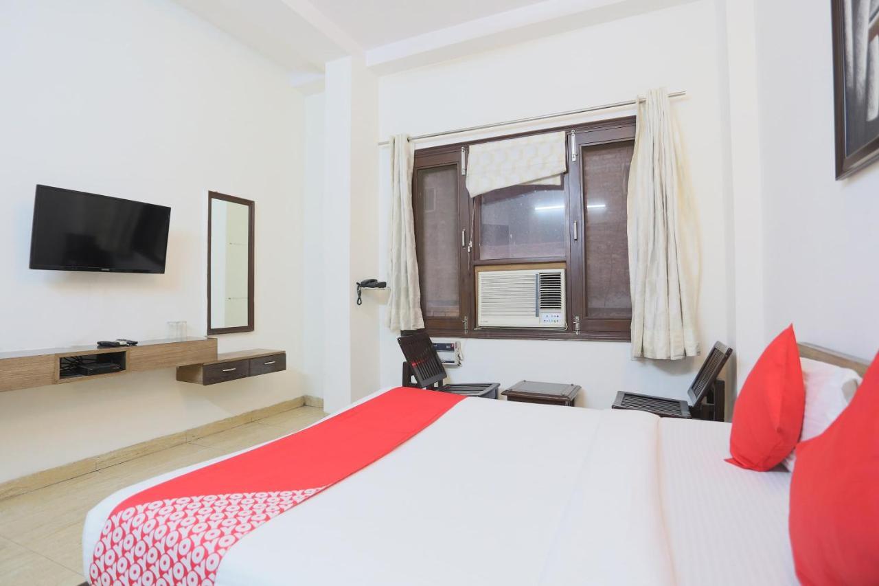 Hôtel Oyo 60966 Balaji Upvan à Kāsandra Extérieur photo